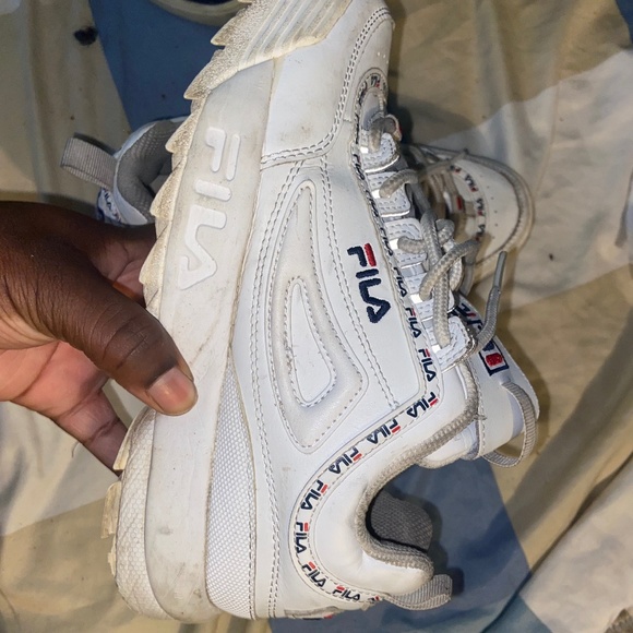 Filas - Picture 1 of 3